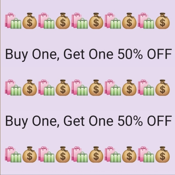 🛍BOGO 50% OFF🕯NWT‼️White Barn "Caramel & Vanilla" 3-wick Candle - Picture 2 of 10